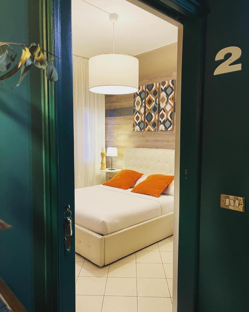 Central Suite Bed&Breakfast Μπολόνια Δωμάτιο φωτογραφία