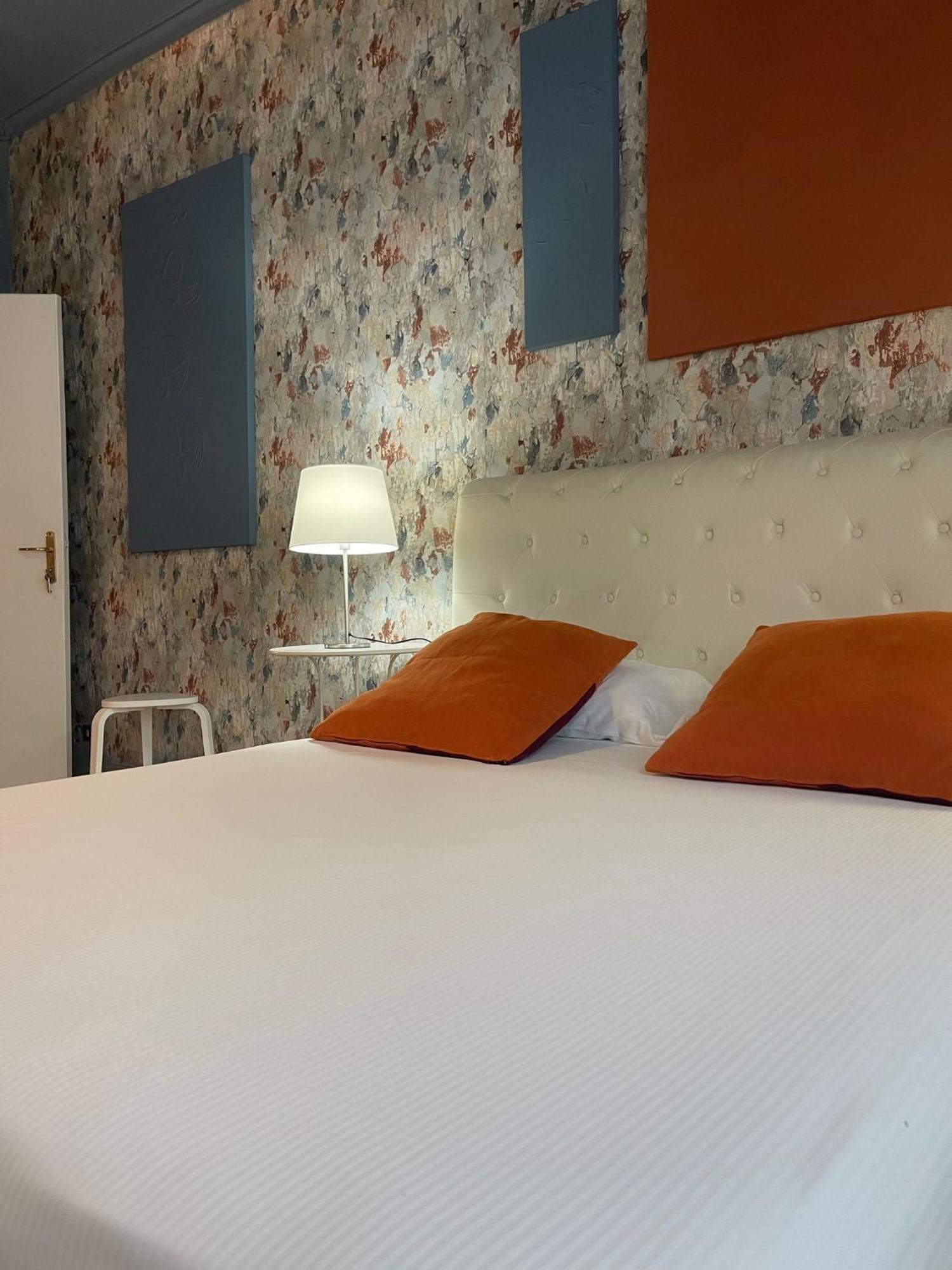 Central Suite Bed&Breakfast Μπολόνια Δωμάτιο φωτογραφία